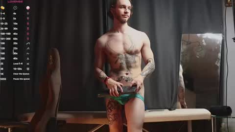 Adam online show from 31, 1, 2025