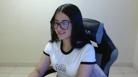 Sahaliefox  online show from 15, 2, 2026