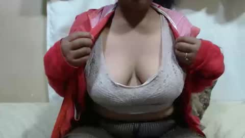 Snapshot of sahobelle chatting on 21, 5, 2026 sahobelle online show from 21, 5, 2026