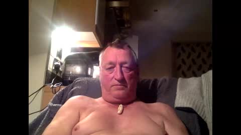 Snapshot of sail_naked chatting on 27, 12, 2024 sail_naked online show from 27, 12, 2024