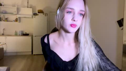 Sofia online show from 7, 11, 2025