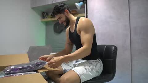 Snapshot of saimonhot1 chatting on 8, 1, 2025 saimon online show from 8, 1, 2025