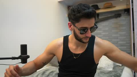 Snapshot of saimonhot1 chatting on 1, 2, 2025 saimon online show from 1, 2, 2025