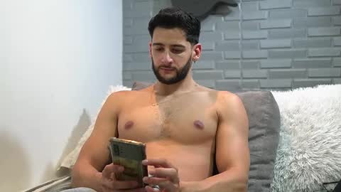 Snapshot of saimonhot1 chatting on 19, 2, 2025 saimon online show from 19, 2, 2025