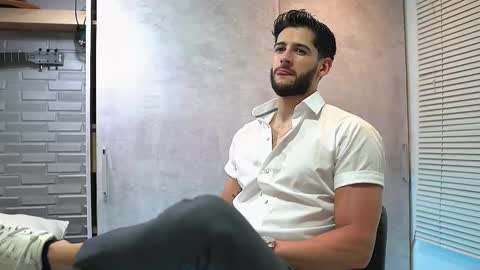 Snapshot of saimonhot1 chatting on 4, 3, 2025 saimon online show from 4, 3, 2025