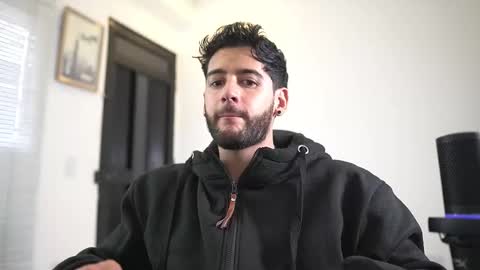 Snapshot of saimonhot1 chatting on 15, 10, 2025 saimon online show from 15, 10, 2025