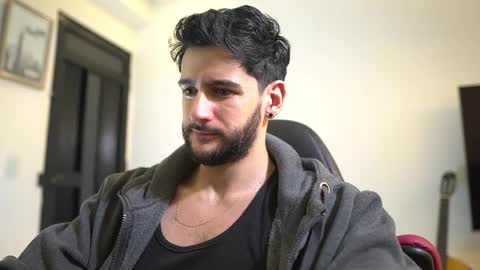 Snapshot of saimonhot1 chatting on 11, 11, 2025 saimon online show from 11, 11, 2025