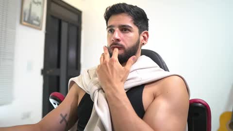 Snapshot of saimonhot1 chatting on 28, 11, 2025 saimon online show from 28, 11, 2025