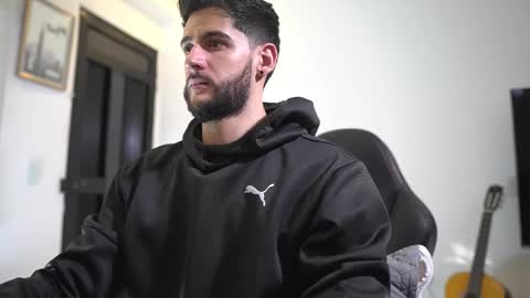 Snapshot of saimonhot1 chatting on 20, 12, 2025 saimon online show from 20, 12, 2025