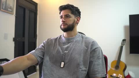 Snapshot of saimonhot1 chatting on 21, 12, 2025 saimon online show from 21, 12, 2025