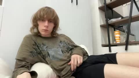 Snapshot of saintfawn chatting on 21, 4, 2026 saintfawn online show from 21, 4, 2026