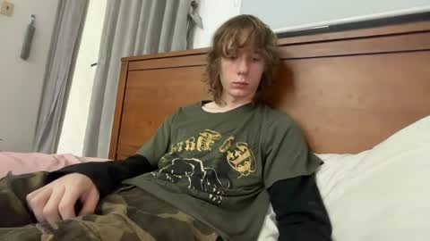Snapshot of saintfawn chatting on 24, 4, 2026 saintfawn online show from 24, 4, 2026