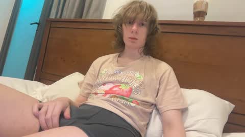 Snapshot of saintfawn chatting on 21, 5, 2026 saintfawn online show from 21, 5, 2026