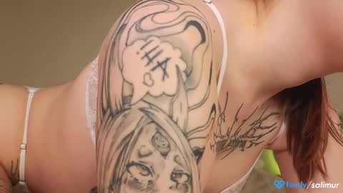 Snapshot of salimurr chatting on 11, 10, 2025 Sali online show from 11, 10, 2025