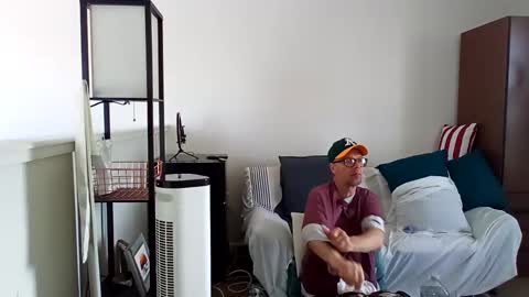 Snapshot of salis1981 chatting on 4, 3, 2025 salis1981 online show from 4, 3, 2025