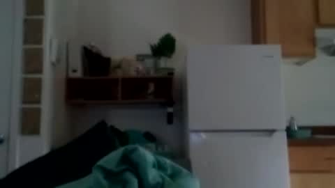 Snapshot of salis1981 chatting on 25, 10, 2025 salis1981 online show from 25, 10, 2025