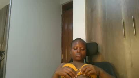 Snapshot of sallysasha254 chatting on 10, 12, 2024 sallysasha254 online show from 10, 12, 2024