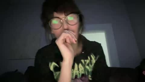 Snapshot of sallytaters chatting on 9, 1, 2025 sallytaters online show from 9, 1, 2025