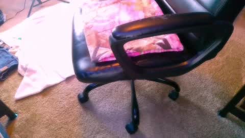 SissySally online show from 1, 2, 2025