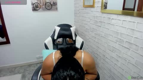 Snapshot of salome_rojas_ chatting on 22, 4, 2026 Salome online show from 22, 4, 2026