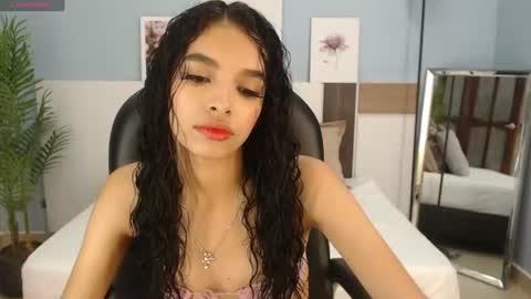 Snapshot of salome_veles chatting on 25, 6, 2026 salome_veles online show from 25, 6, 2026