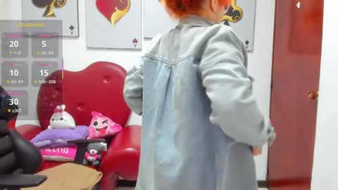 Snapshot of salomee_diazz chatting on 4, 4, 2026 Salomee diazz online show from 4, 4, 2026