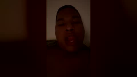 Snapshot of salomoon23 chatting on 4, 6, 2026 INSTAGRAM luis1pedraza online show from 4, 6, 2026