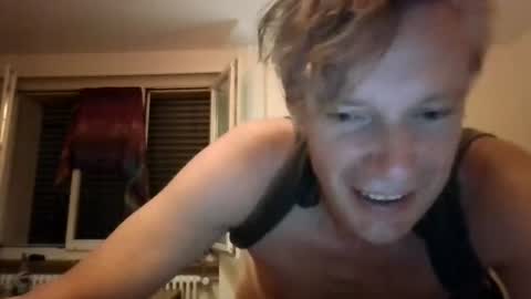 Snapshot of salsapaulus chatting on 30, 6, 2026 salsapaulus online show from 30, 6, 2026