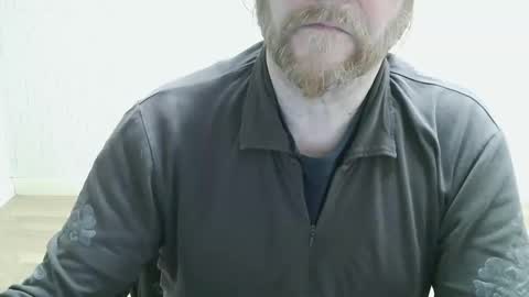 Snapshot of saltimbanquier chatting on 28, 2, 2026 Saltimbanquier Salt ou Banquier online show from 28, 2, 2026