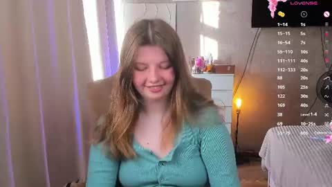 Snapshot of salut_love chatting on 24, 7, 2026 Ruby online show from 24, 7, 2026