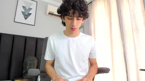 Snapshot of salvatore_monterey chatting on 25, 2, 2025 salvatore online show from 25, 2, 2025