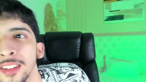 Snapshot of salvatore_monterey chatting on 8, 9, 2025 salvatore online show from 8, 9, 2025