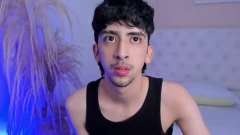 Snapshot of salvatore_monterey chatting on 12, 10, 2025 salvatore online show from 12, 10, 2025