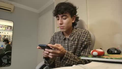 salvatore_montt online show from 23, 11, 2025