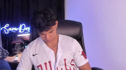 Snapshot of sam_dosantos chatting on 22, 1, 2025 llll sammu llll online show from 22, 1, 2025