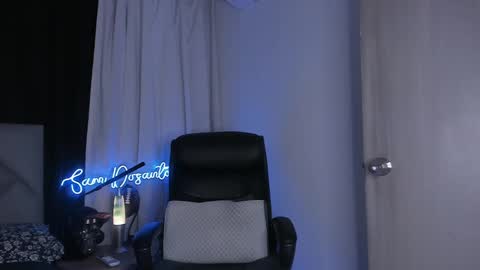 Snapshot of sam_dosantos chatting on 2, 2, 2025 llll sammu llll online show from 2, 2, 2025