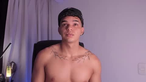 Snapshot of sam_dosantos chatting on 13, 2, 2025 llll sammu llll online show from 13, 2, 2025