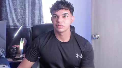 Snapshot of sam_dosantos chatting on 14, 2, 2025 llll sammu llll online show from 14, 2, 2025