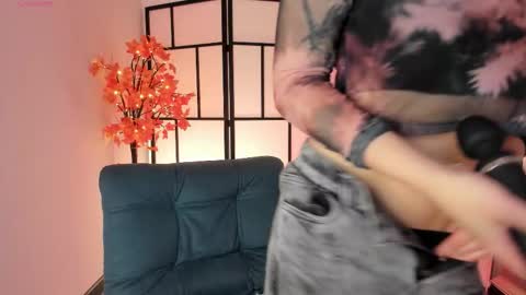 Sam online show from 25, 11, 2025