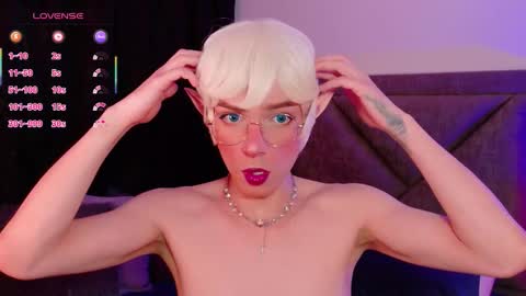 Snapshot of sam_russo chatting on 19, 9, 2025 Sam online show from 19, 9, 2025