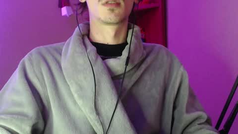 sam_skywalker online show from 3, 10, 2025