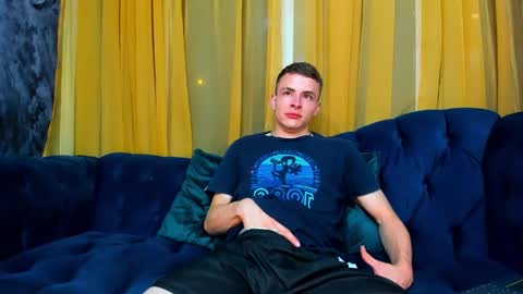 Snapshot of sam_vega_ chatting on 6, 11, 2025 Sam Vega online show from 6, 11, 2025