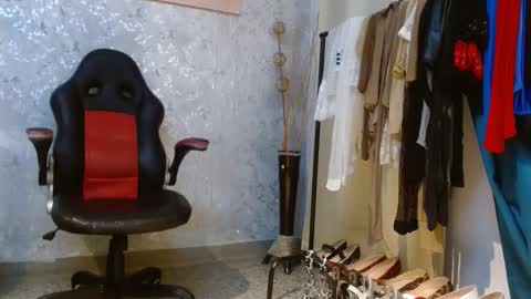 Snapshot of samanta_brownn_ chatting on 16, 1, 2026 samanta online show from 16, 1, 2026