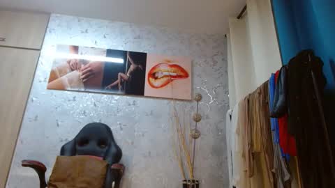 Snapshot of samanta_brownn_ chatting on 4, 2, 2026 samanta online show from 4, 2, 2026