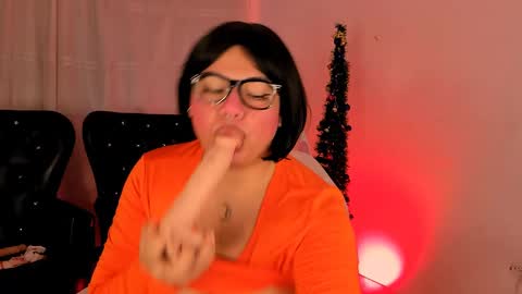 Snapshot of samanta_cutee1 chatting on 3, 1, 2025 SAMANTA online show from 3, 1, 2025