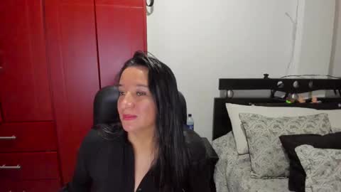 Snapshot of samanta_sweet320 chatting on 5, 1, 2025 samanta sweet online show from 5, 1, 2025