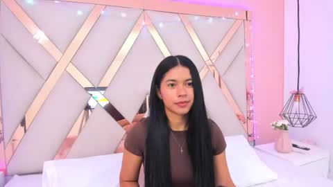 Snapshot of samantaa_shy chatting on 29, 6, 2026 sam online show from 29, 6, 2026