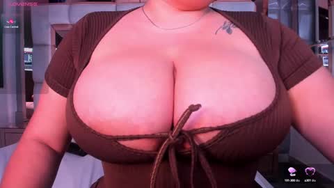 S A M A N T A   online show from 19, 2, 2025