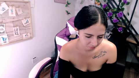 Snapshot of samantha2girl chatting on 27, 4, 2026 samantha online show from 27, 4, 2026