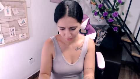 Snapshot of samantha2girl chatting on 29, 4, 2026 samantha online show from 29, 4, 2026